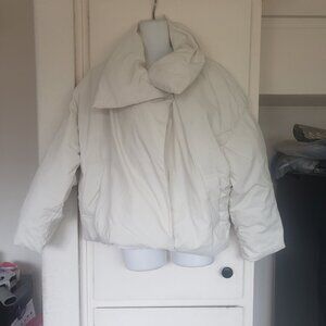 Zara White Puffy Jacket Size S